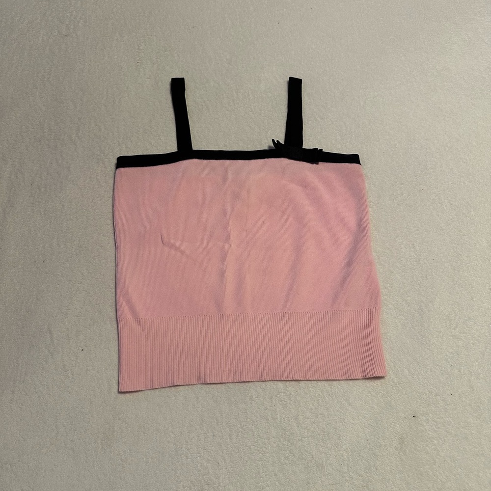 Pink and black sweater tank with bow detail!